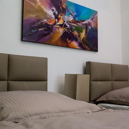 Apartmán Laura Lifestyle And History Soluň Exteriér fotografie